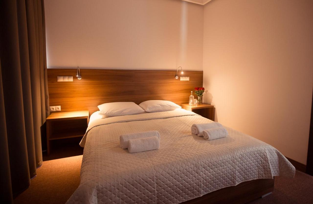 Hotel Rubin Stara Blotnica Dış mekan fotoğraf